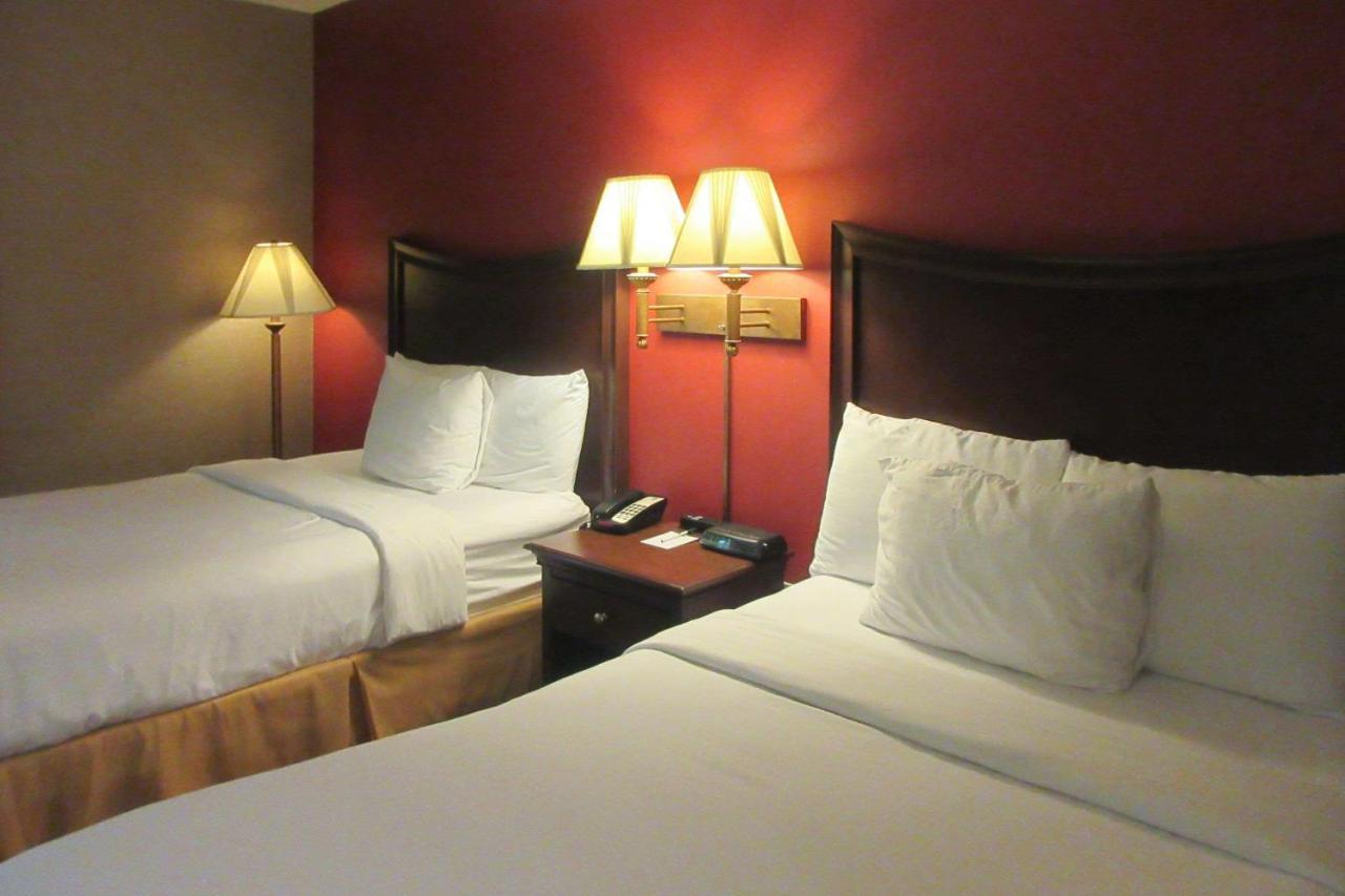 Quality Inn & Suites Owego Екстер'єр фото